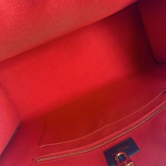Louis Vuitton OntheGo MM Bag (Authentic) - Picture 8 of 9